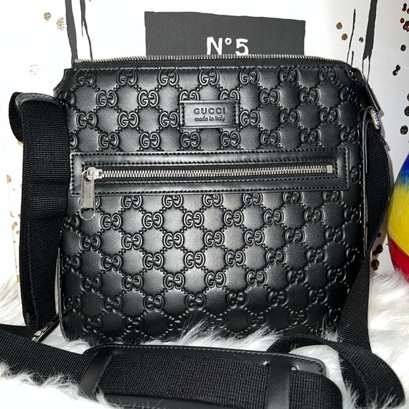 Gucci Black Crossbody Bag - Picture 3 of 16